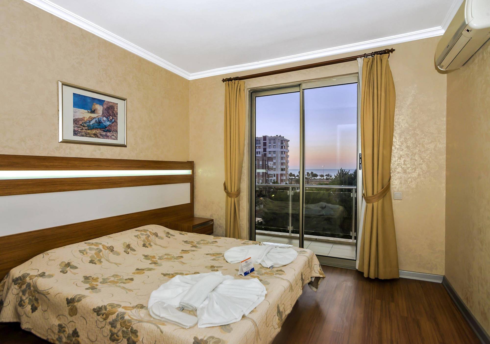 Santa Marina Hotel Antalia Esterno foto